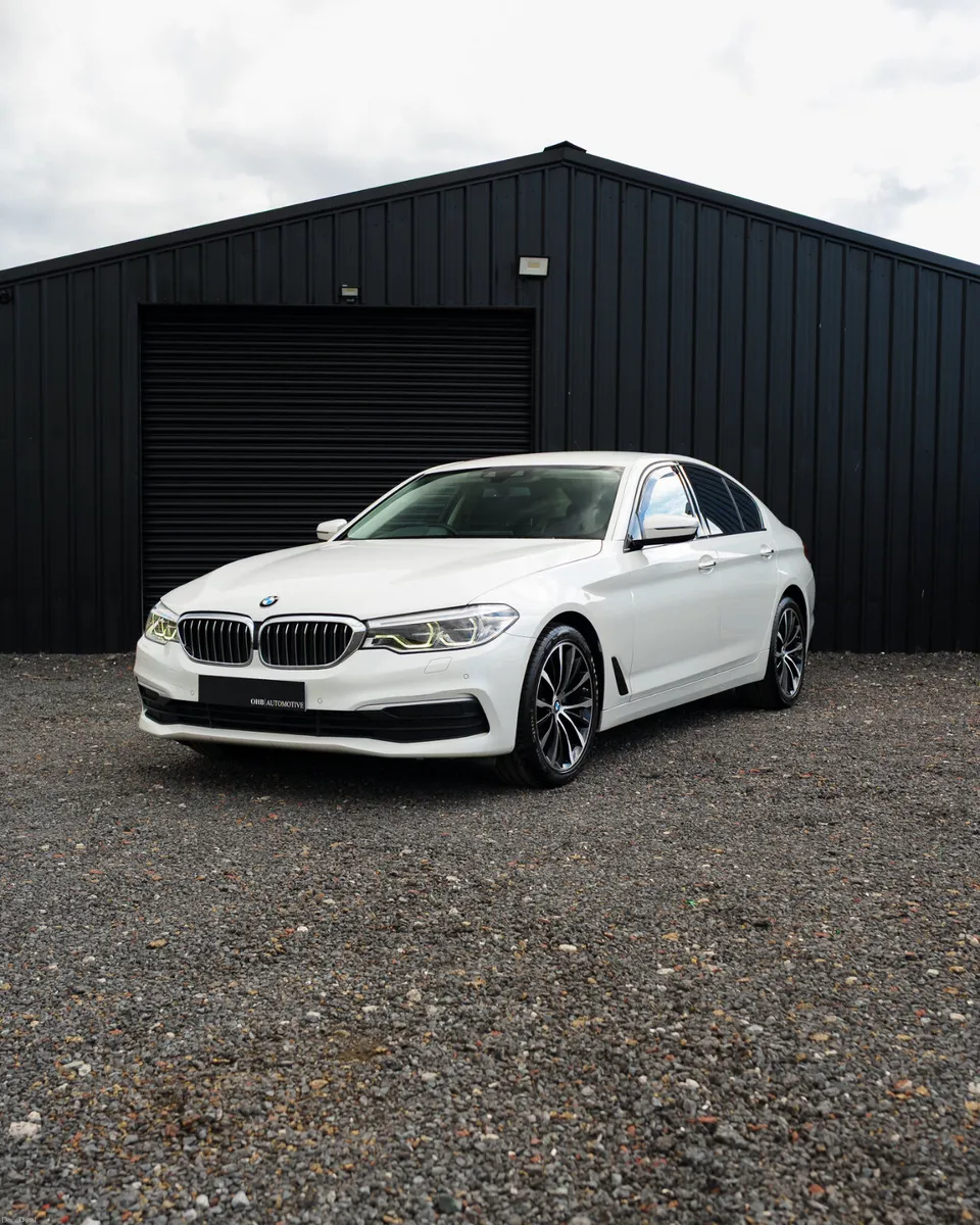 BMW 520D Auto - Image 1
