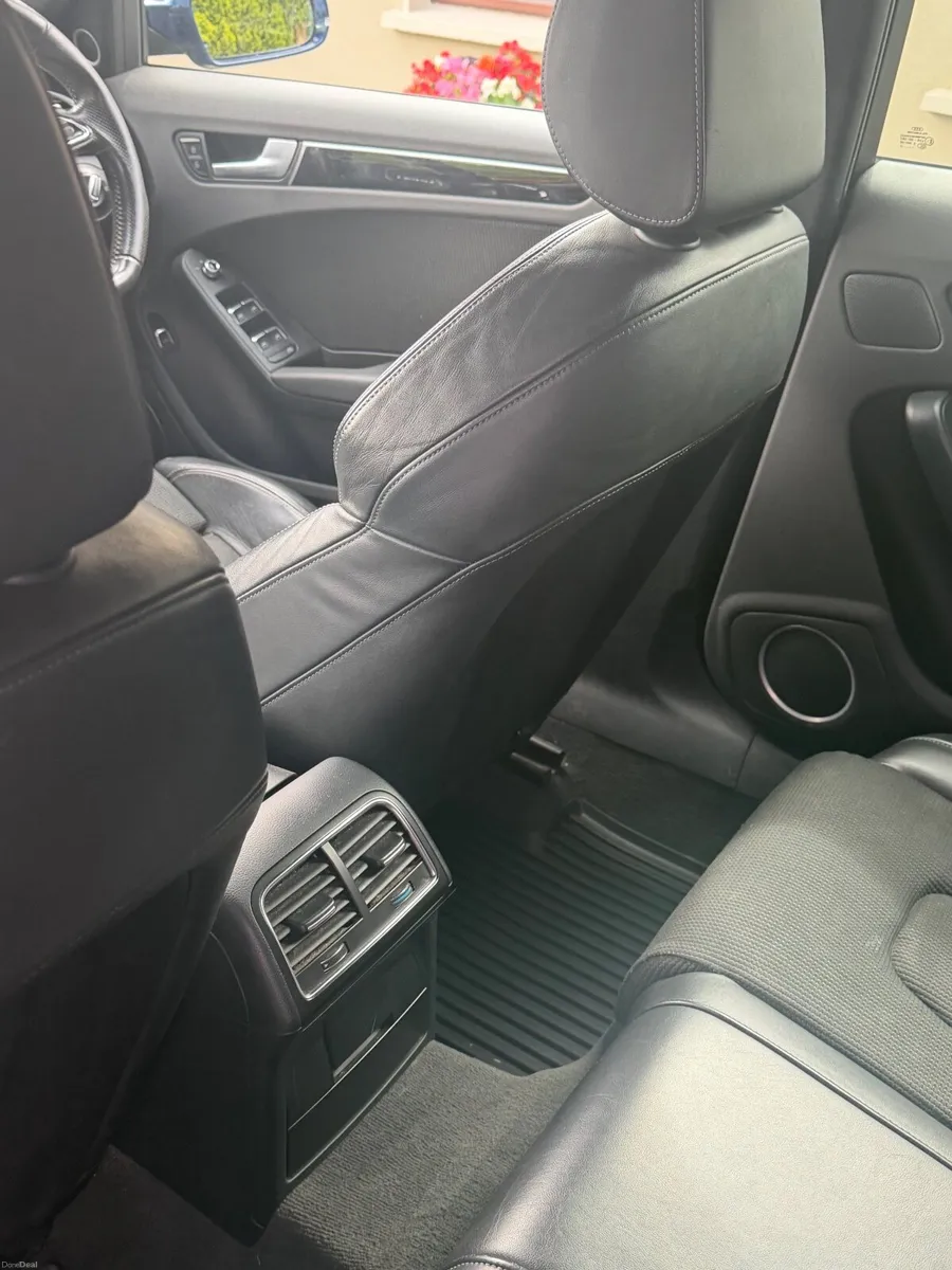 Audi A4 2013 - Image 4