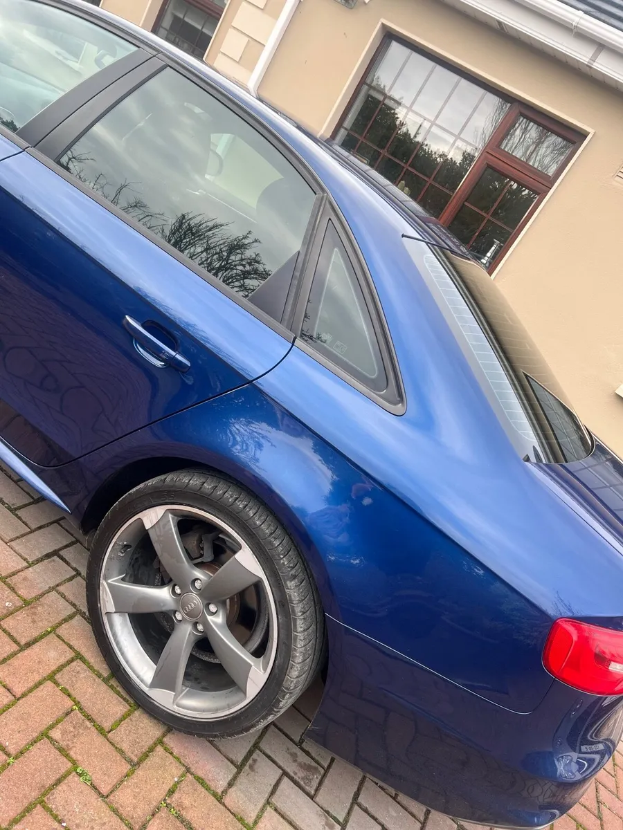 Audi A4 2013 - Image 5