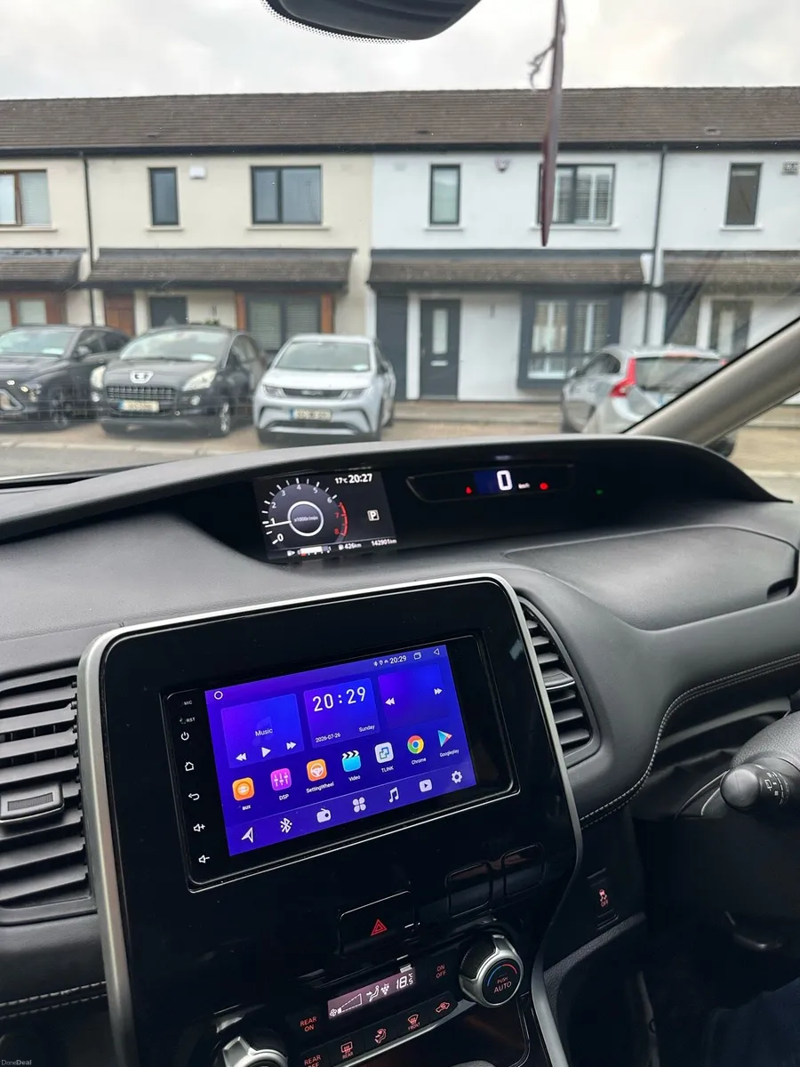 Nissan Serena Automat 2.0 hybrid low mileage - Image 5
