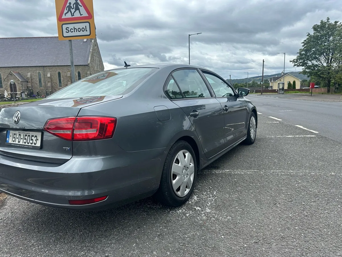 Vw Jetta 2.0 NEW NCT - Image 5