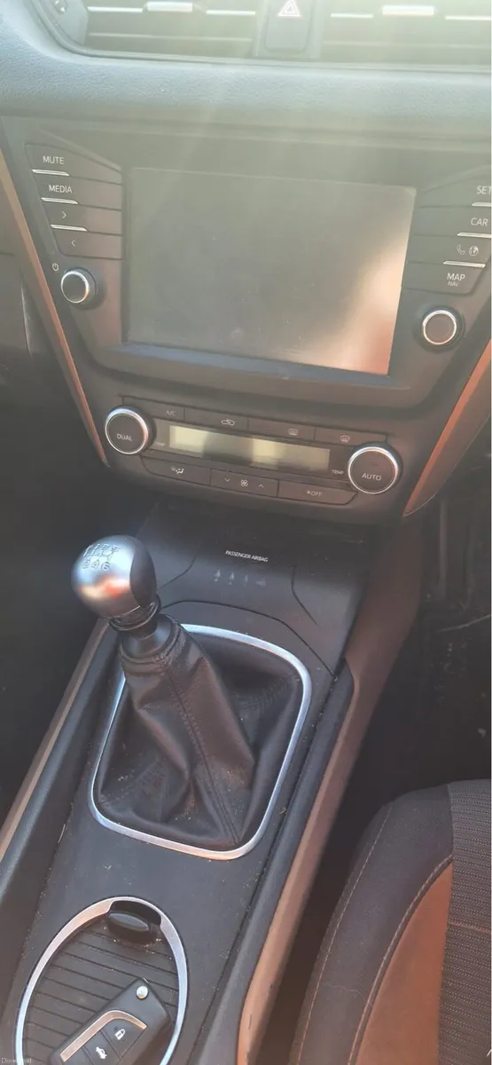 Car - Image 2
