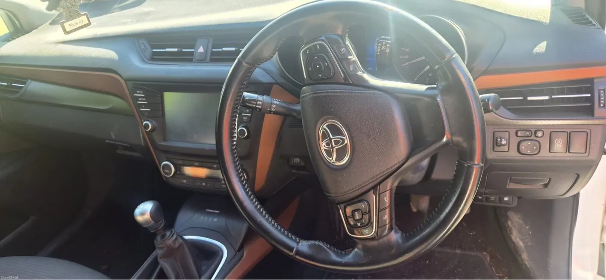 Car - Image 4
