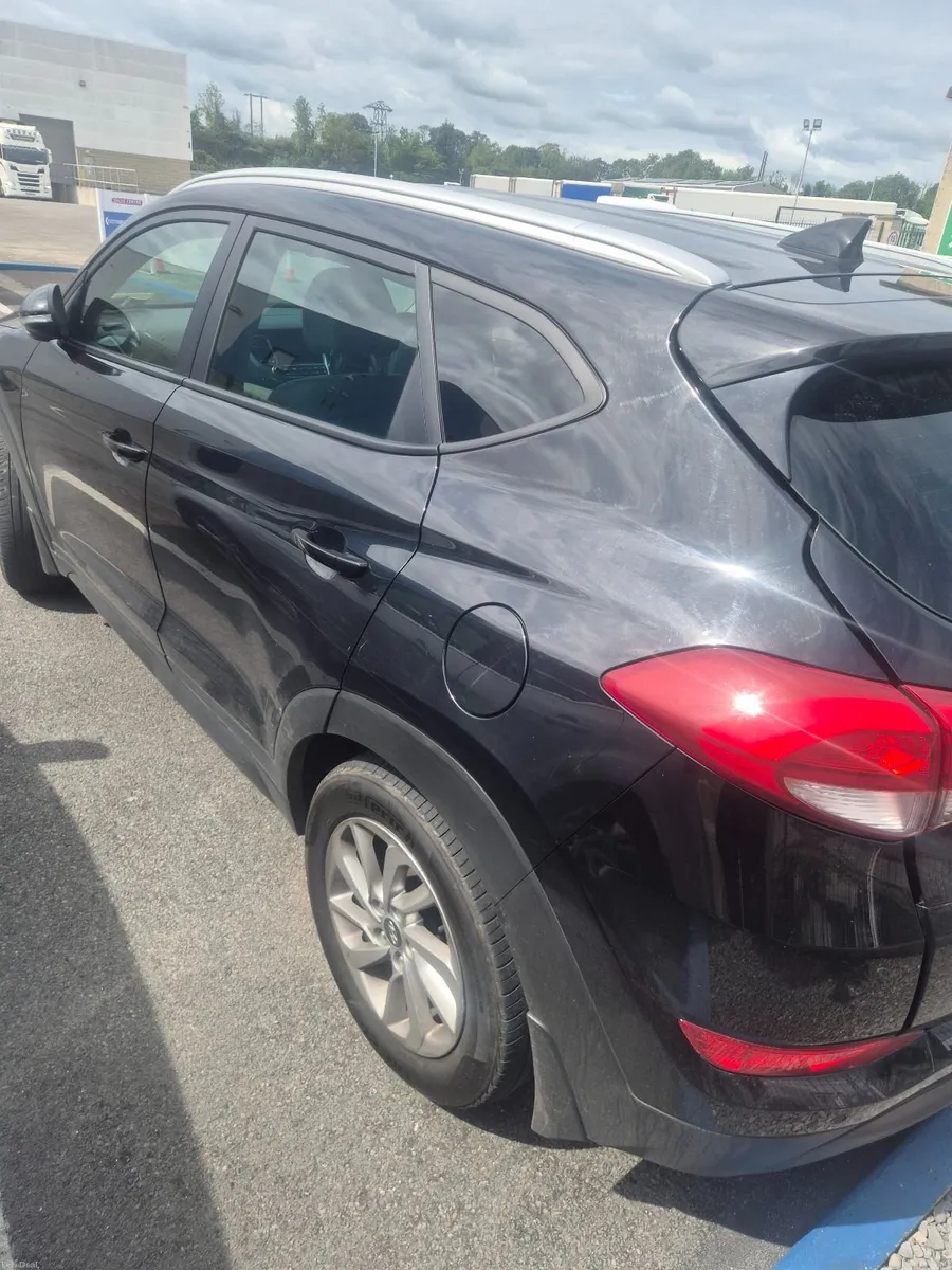 Hyundai Tucson 2017 - Image 3