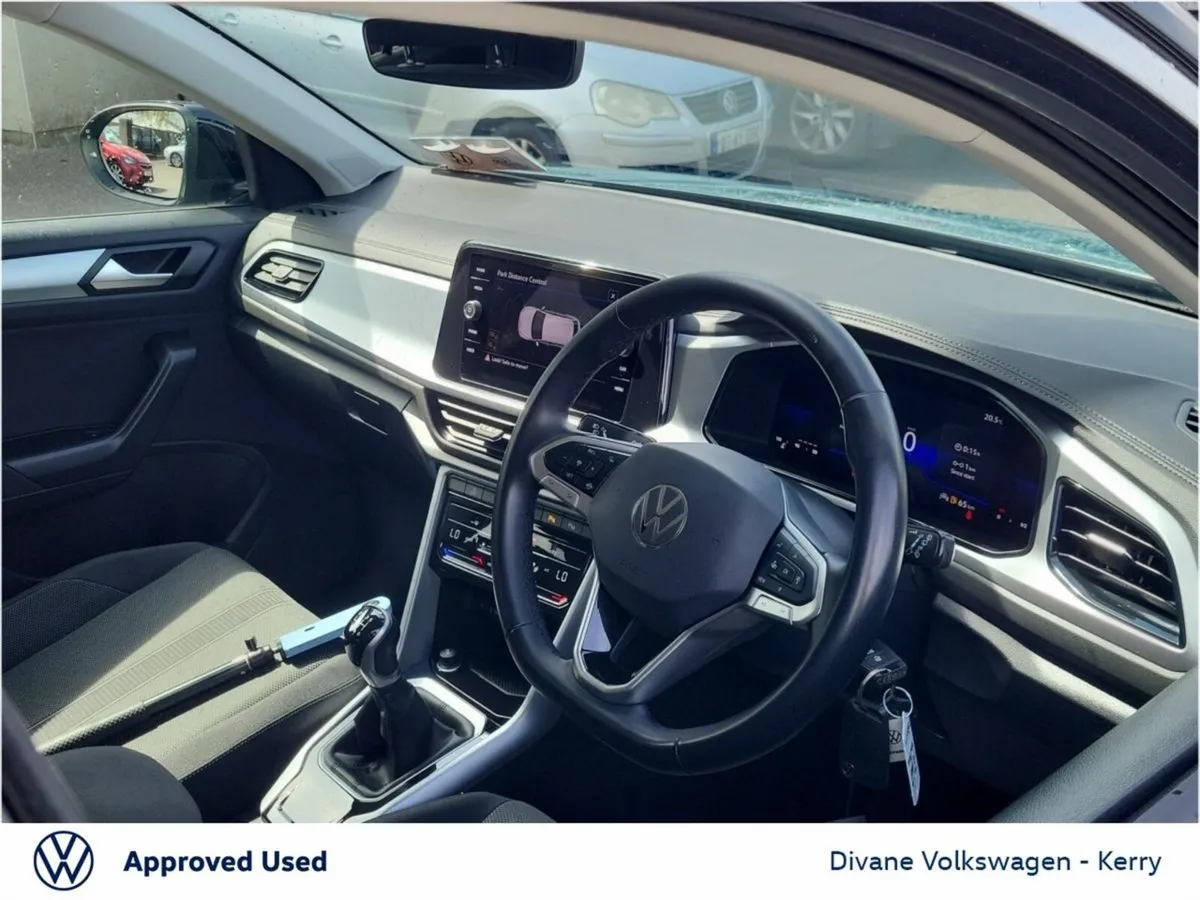 Volkswagen T-Roc LIFE 1.0 TSI 110 BHP - Image 2
