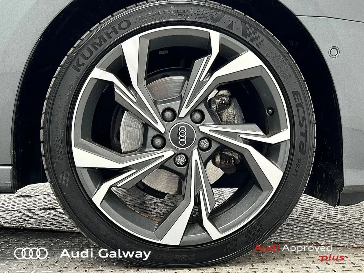 Audi A3 €346 p/m 30 TDI S-LINE 116HP A/T - Image 6