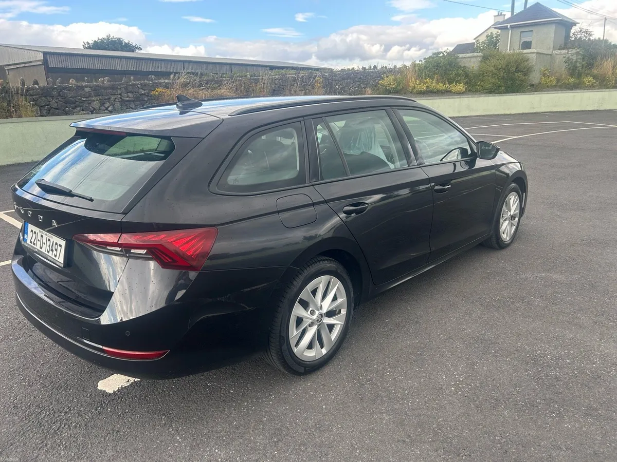 2022 Skoda Octavia - Image 6