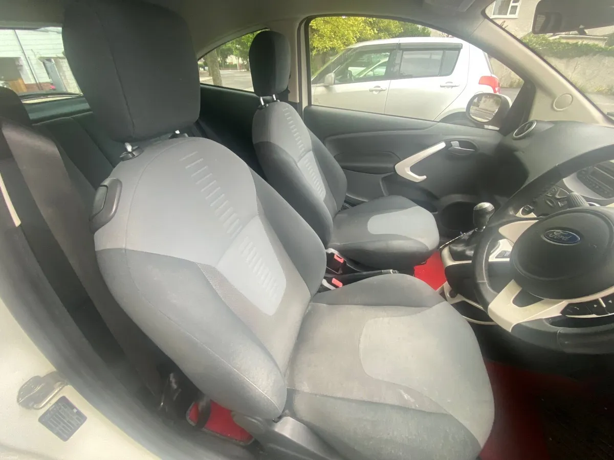 Ford KA Zetec 2014 - Image 4