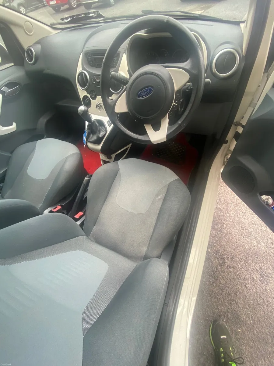Ford KA Zetec 2014 - Image 5