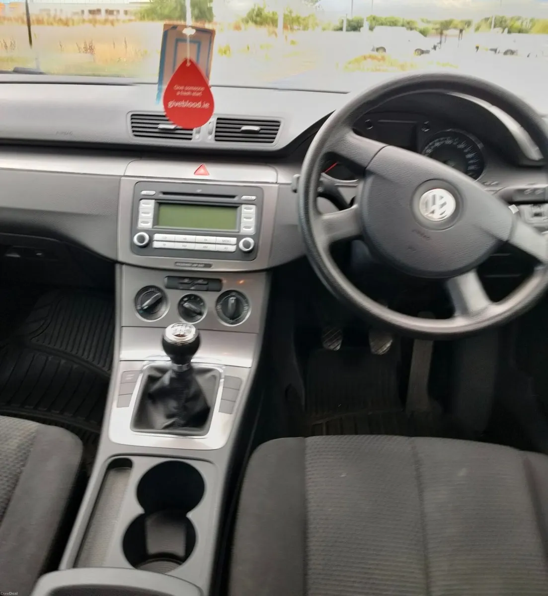 Volkswagen Passat 2008 - Image 4