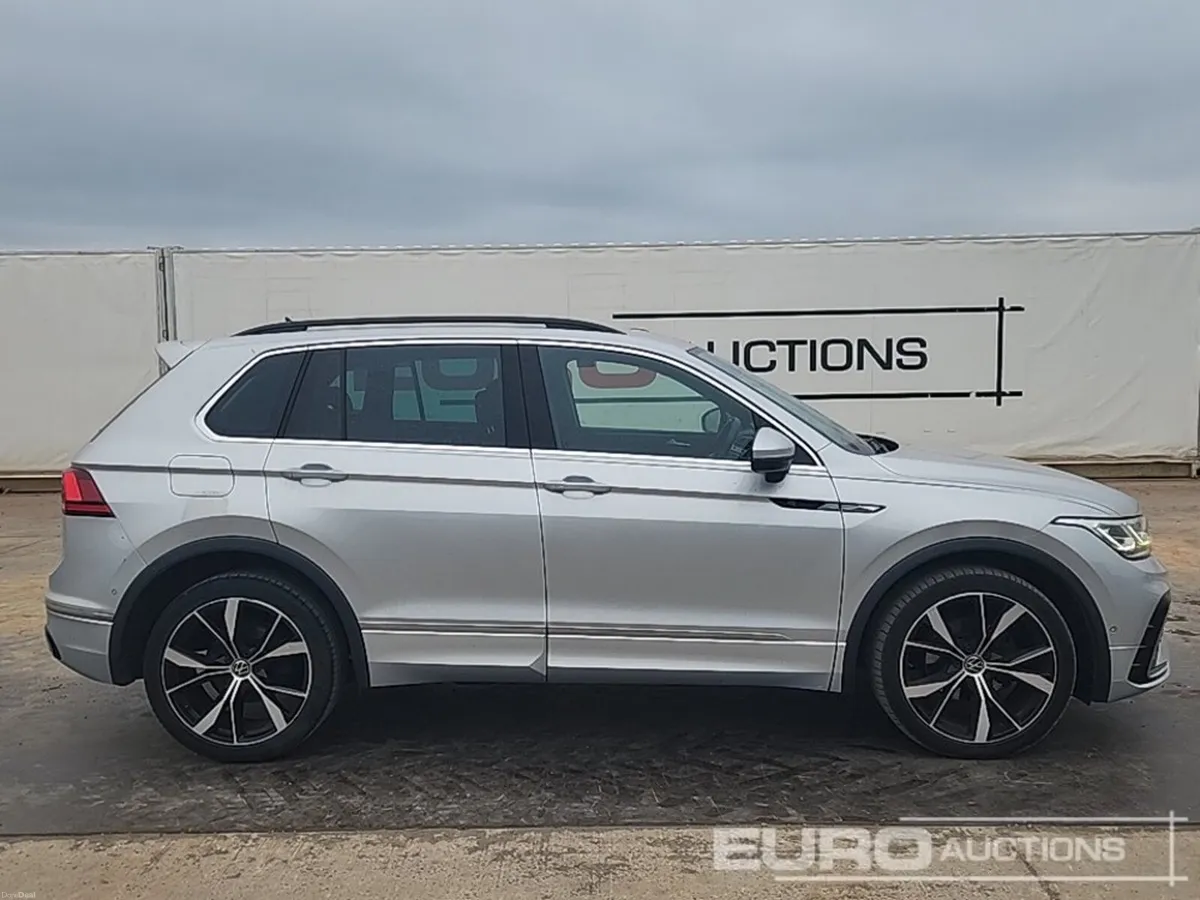 Volkswagen Tiguan 2023 - Image 4