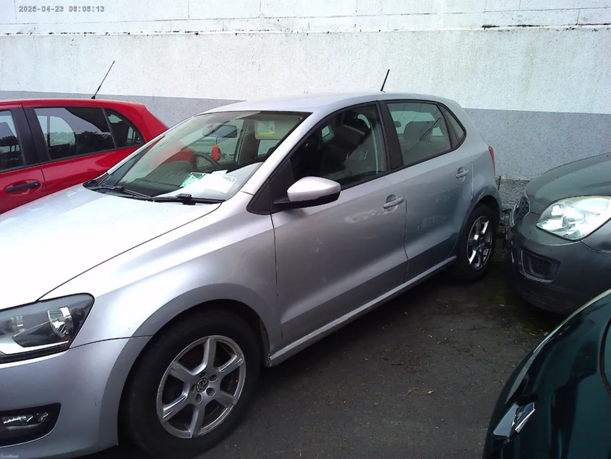 Volkswagen Polo CL 1.2 MANUAL 5SPEED 70BHP 5DR - Image 5