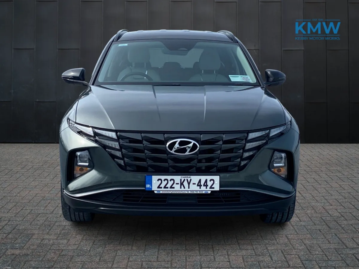 Hyundai Tucson IX35 EXECUTIVE 2TONE 5DR - Image 2