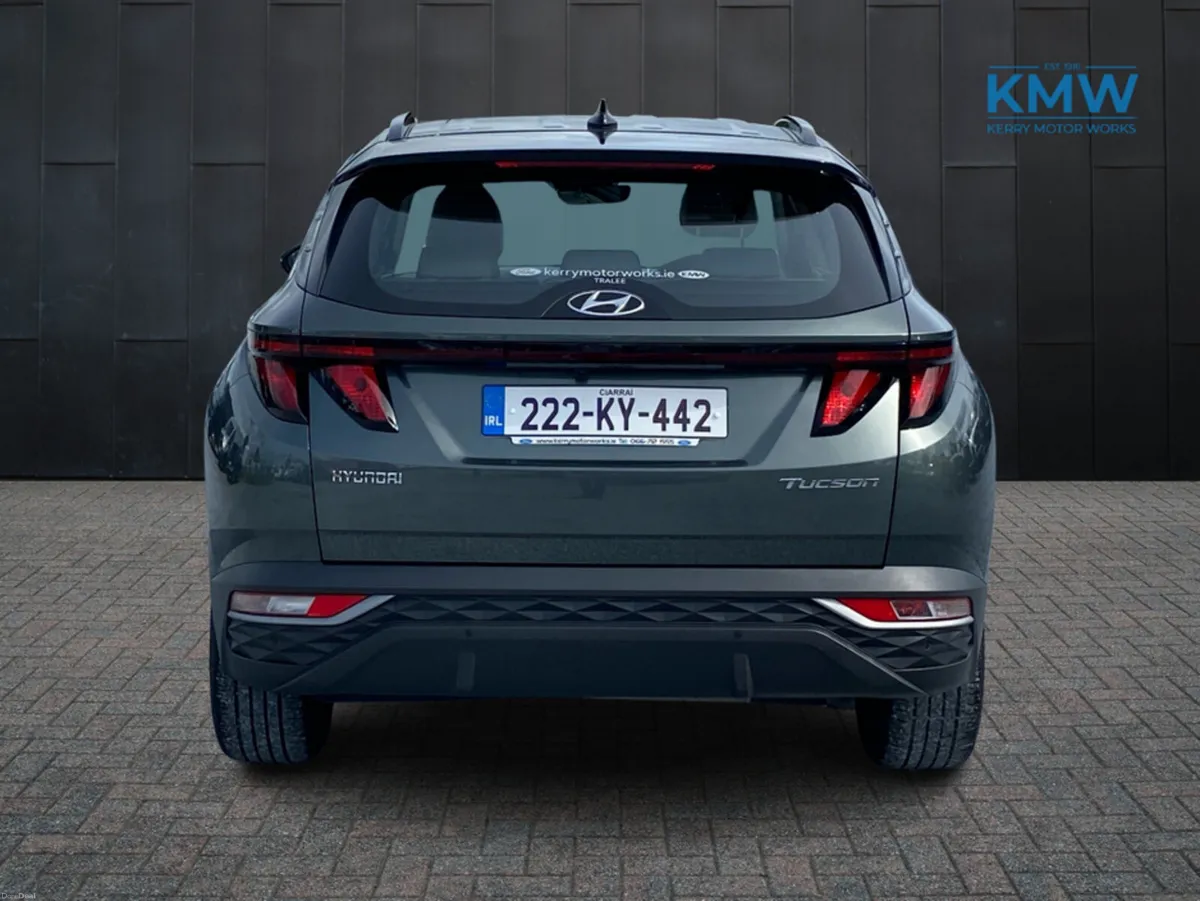 Hyundai Tucson IX35 EXECUTIVE 2TONE 5DR - Image 5