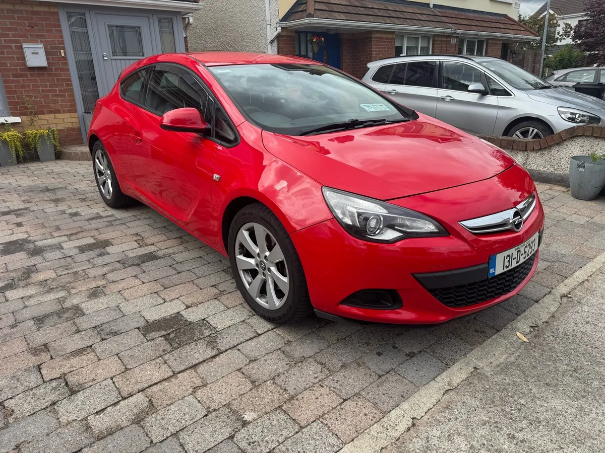 Opel Astra Gtc 1.4 - Image 2
