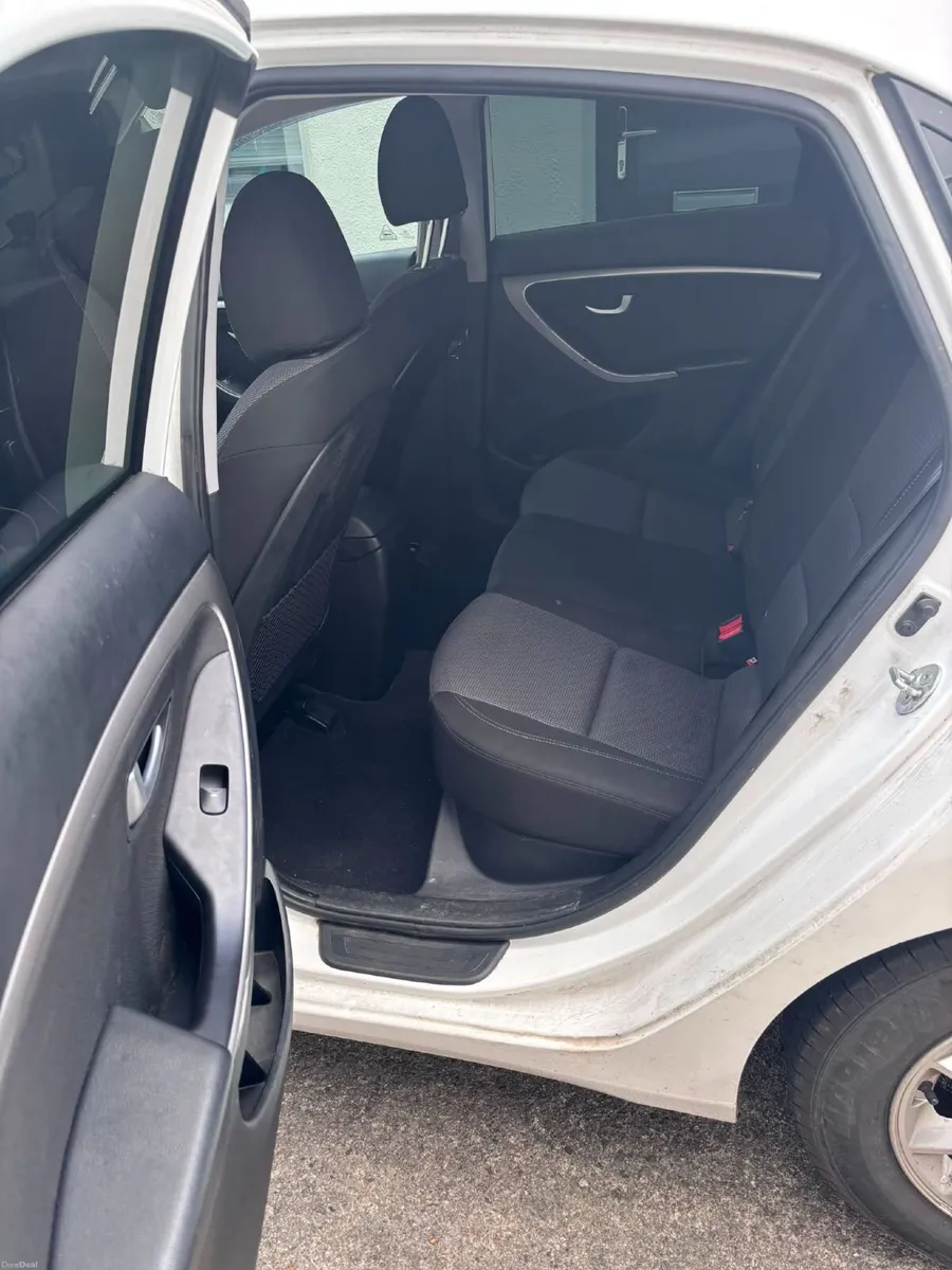 Hyundai i30 2015 - Image 3
