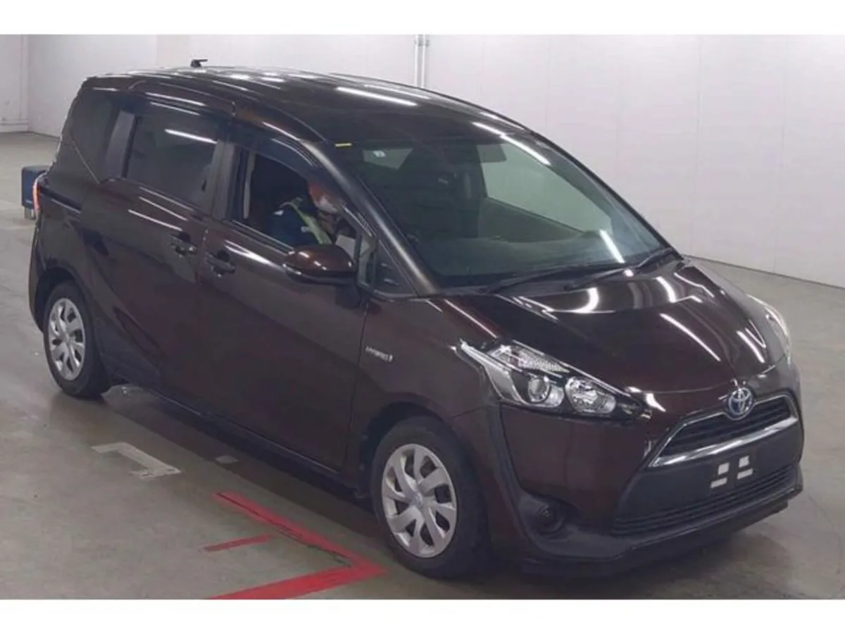 Toyota Sienta 1.5 Petrol Hybrid Auto - Image 2