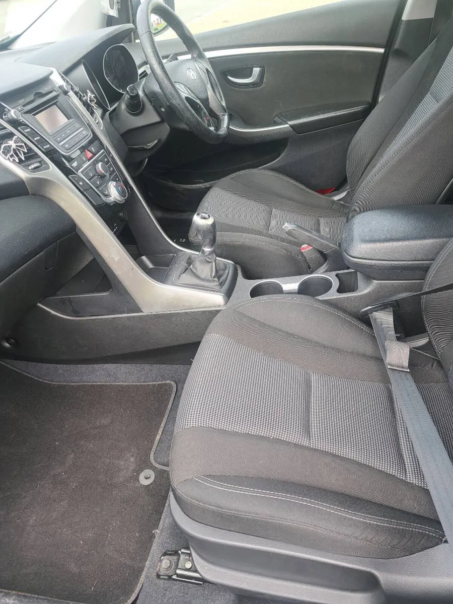 2012 Hyundai i30 - Image 5