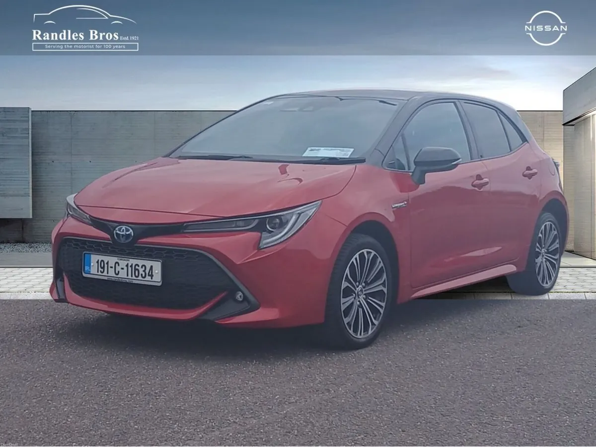 Toyota Corolla 1.8 Hybrid Luna Sport Hatchback - Image 6