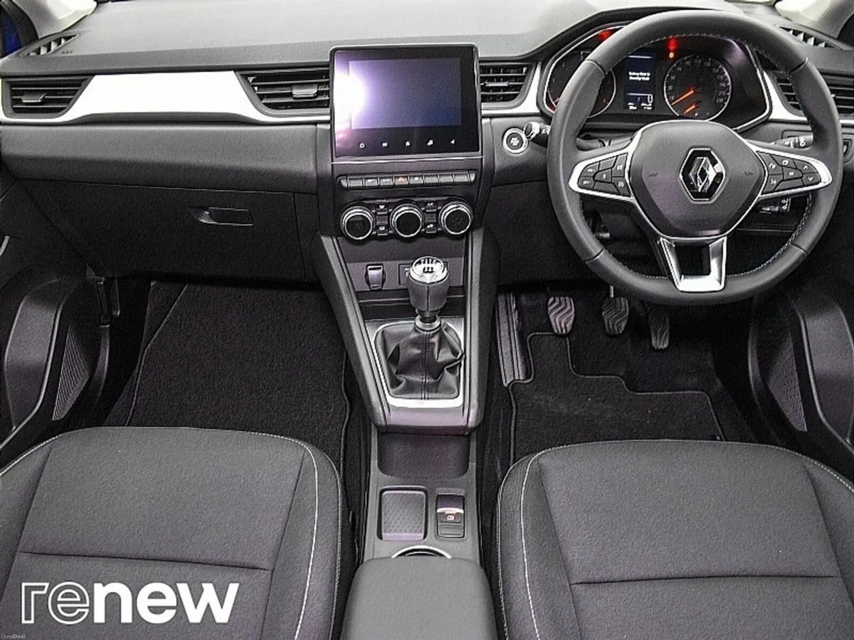 Renault Captur TCe 100 Iconic - Image 2