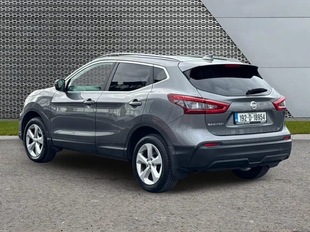 Nissan Qashqai 1.3 PET SV - Image 3