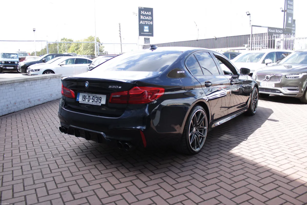 2019 BMW 530E M-SPORT AUTO 4DR SALOON - Image 4