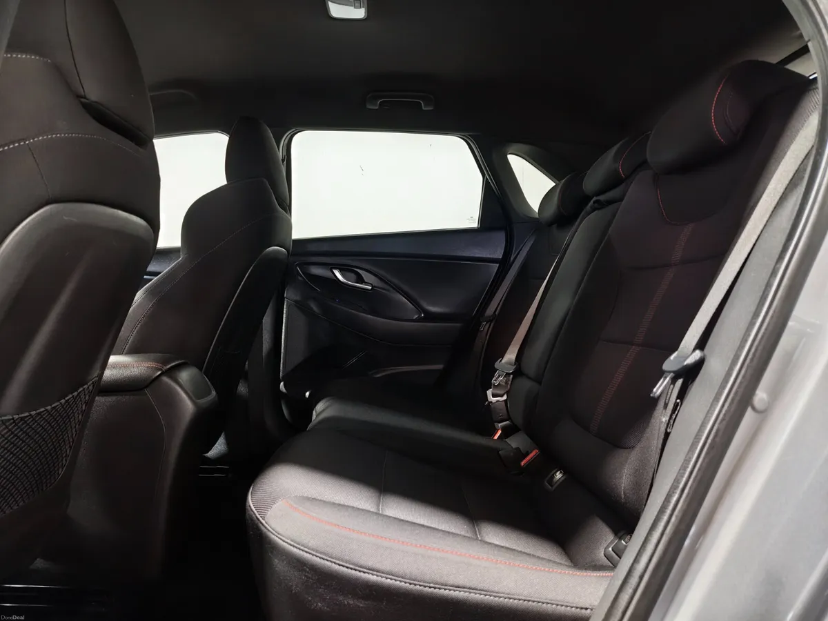 Hyundai i30 2022 FULL NLINE DELUXE SPEC EXTRAS - Image 5