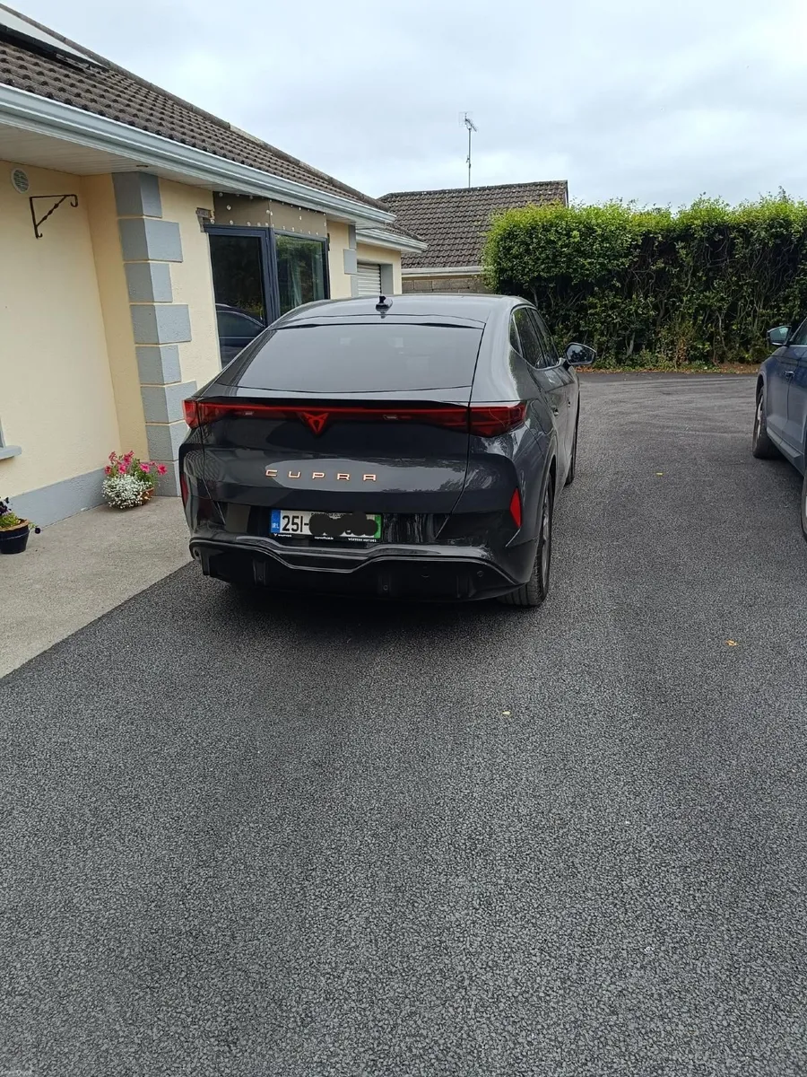 Cupra Tavascan 2025 - Image 2
