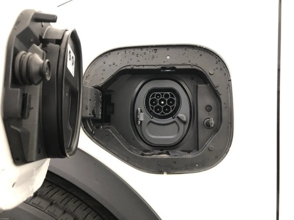 Toyota C-HR Sport**Fully Electric** - Image 6