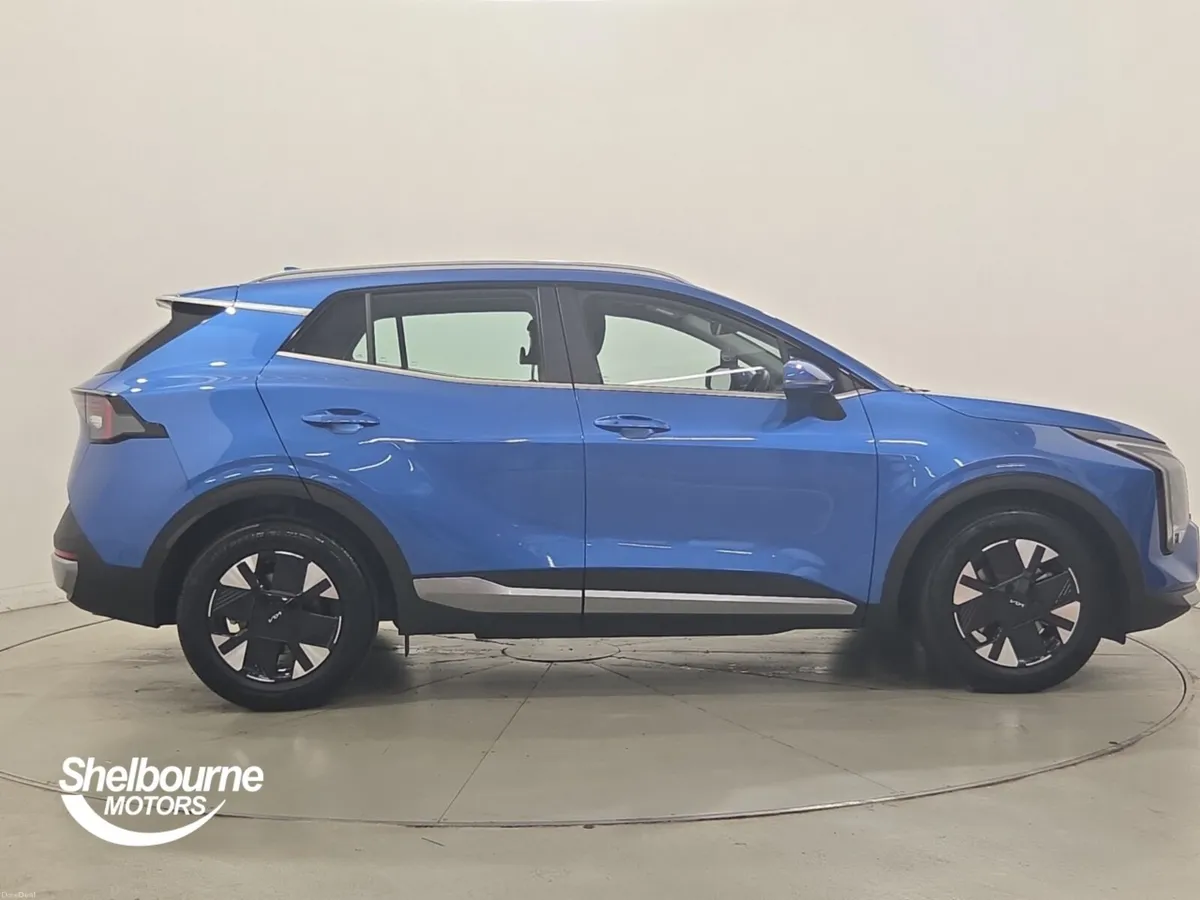 Kia Sportage Estate Pure - Image 3