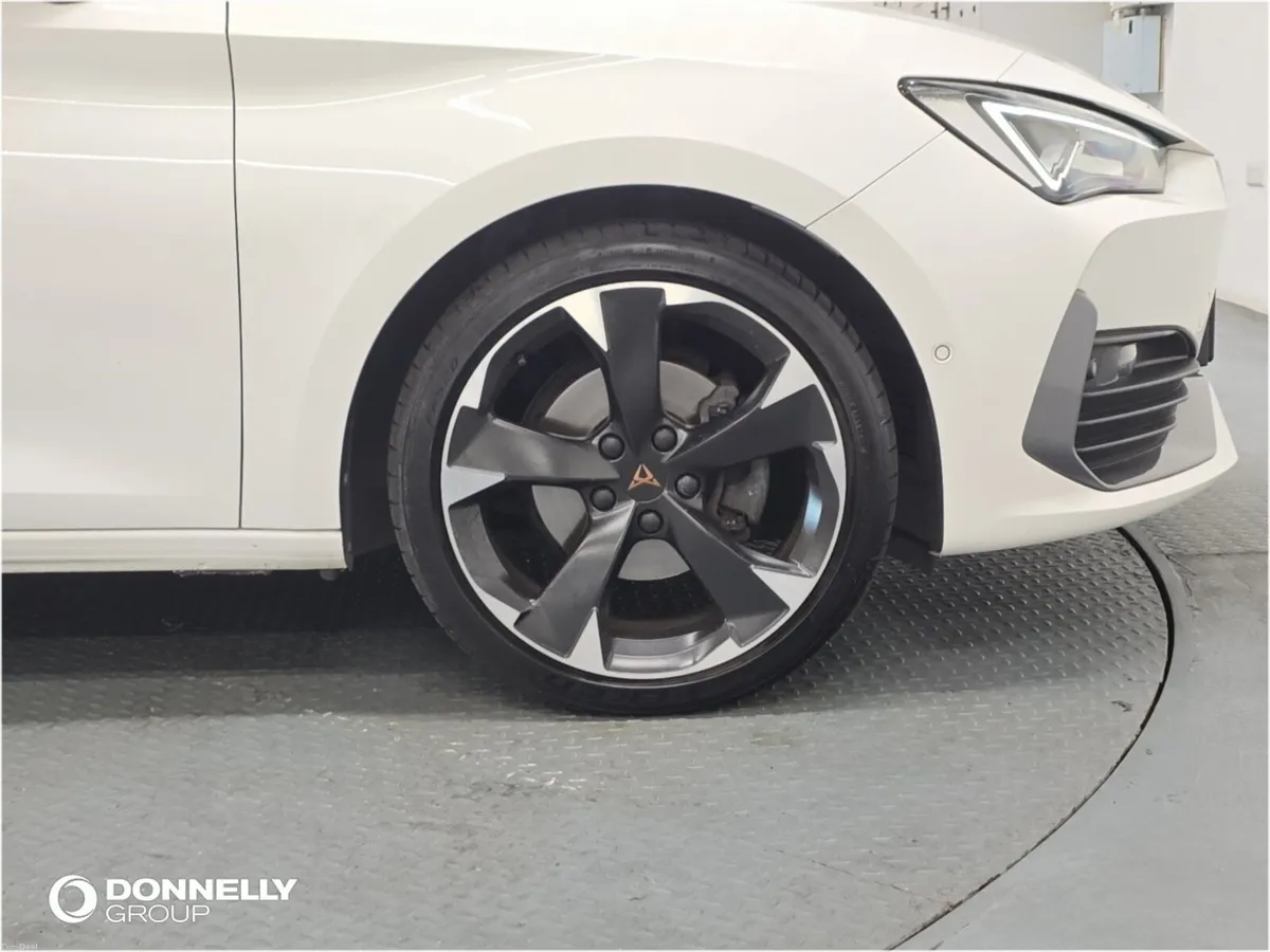 Cupra Leon Hatchback V1 - Image 5