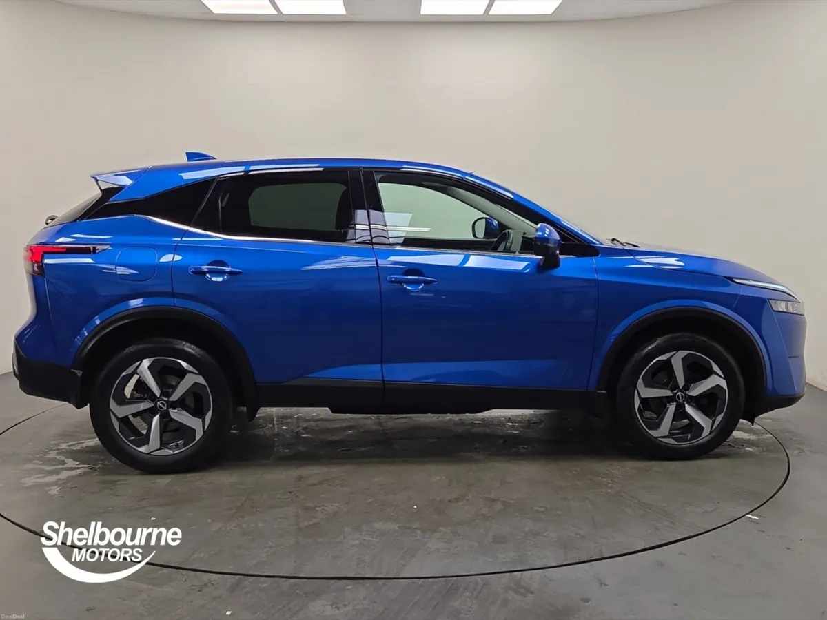 Nissan Qashqai Hatchback N-Connecta - Image 3