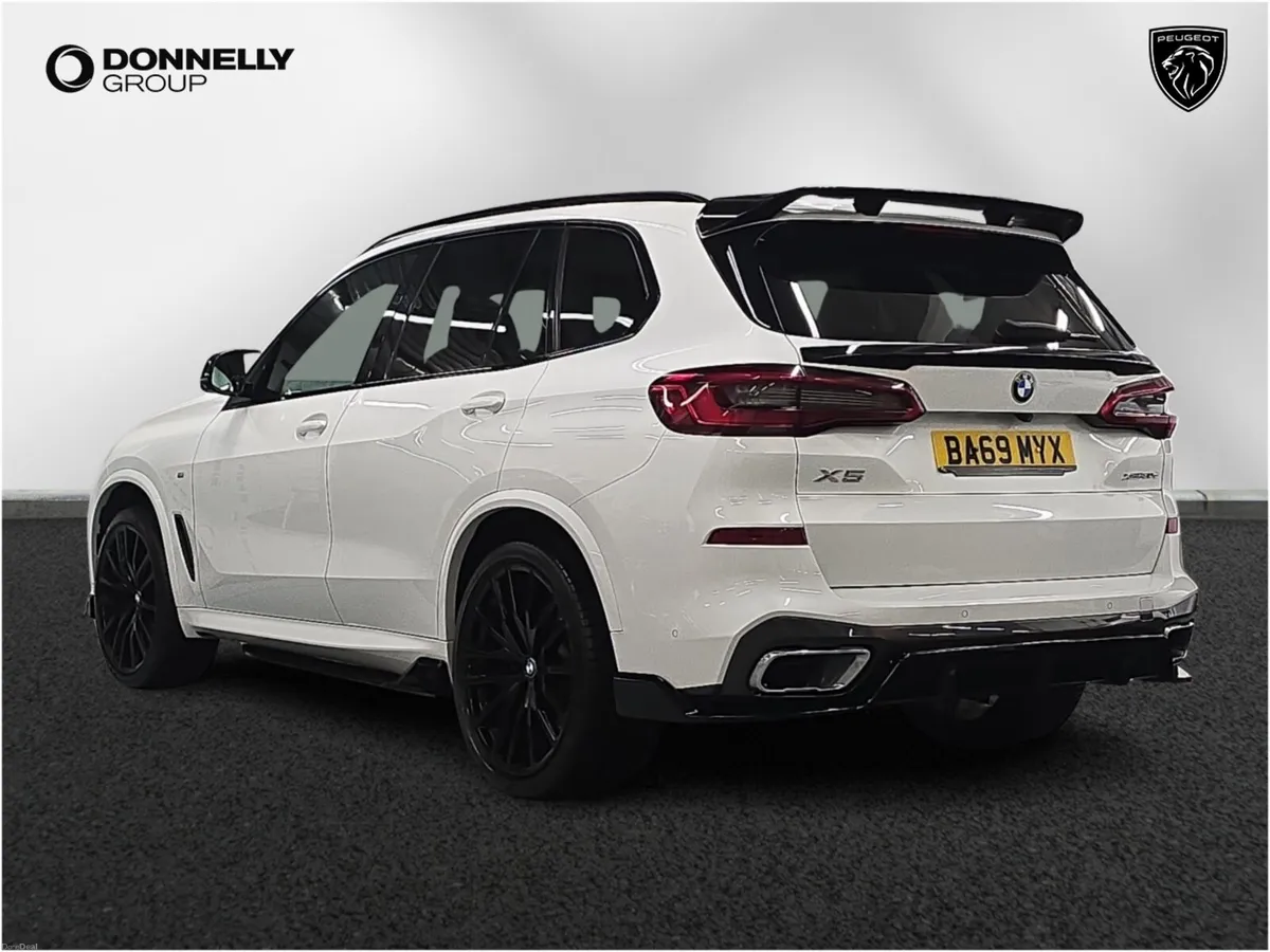 BMW X5 Diesel Estate M Sport - Image 2