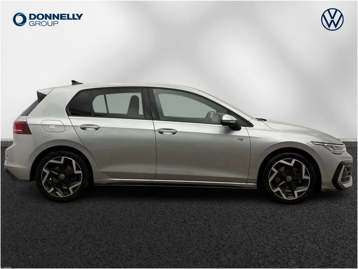 Volkswagen Golf Hatchback R-Line - Image 4