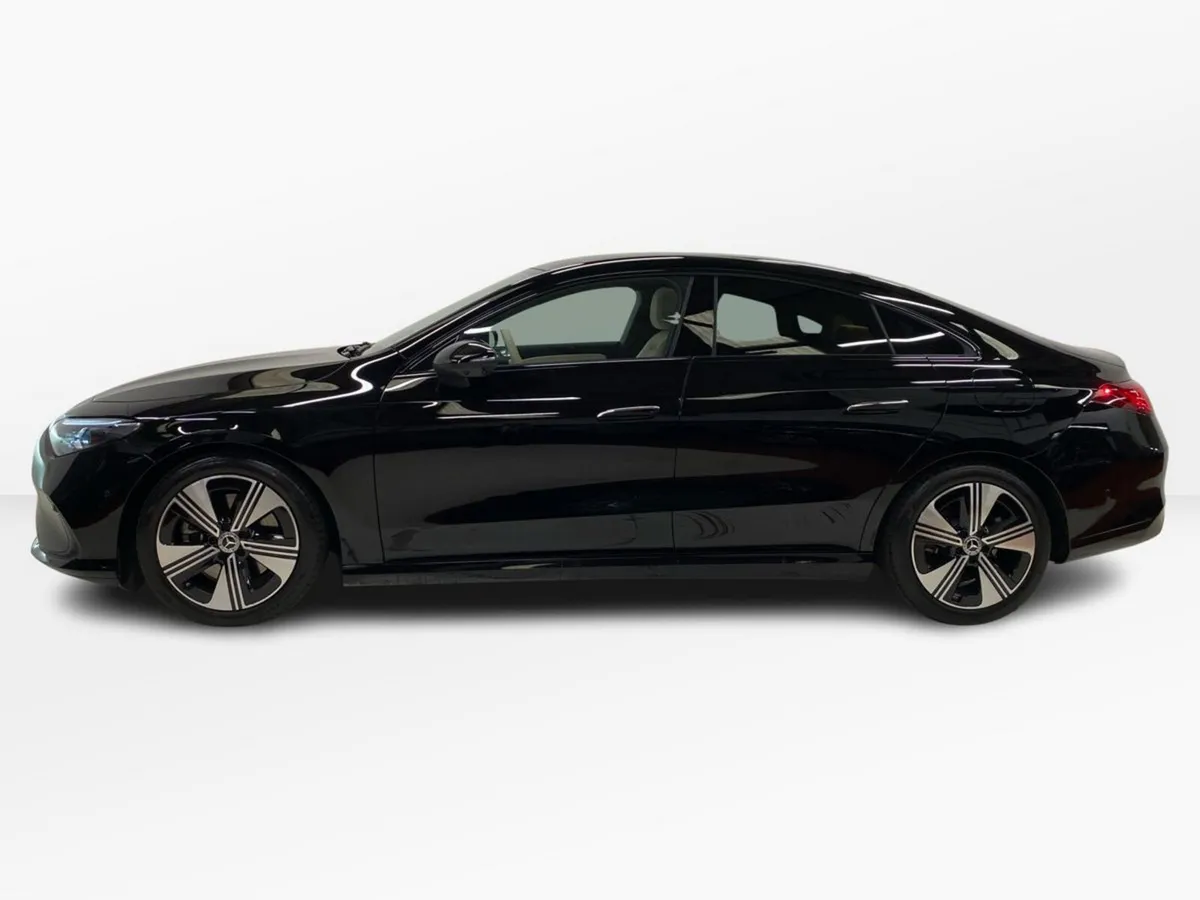 Mercedes-Benz CLA 200 Progressive Line - Image 5