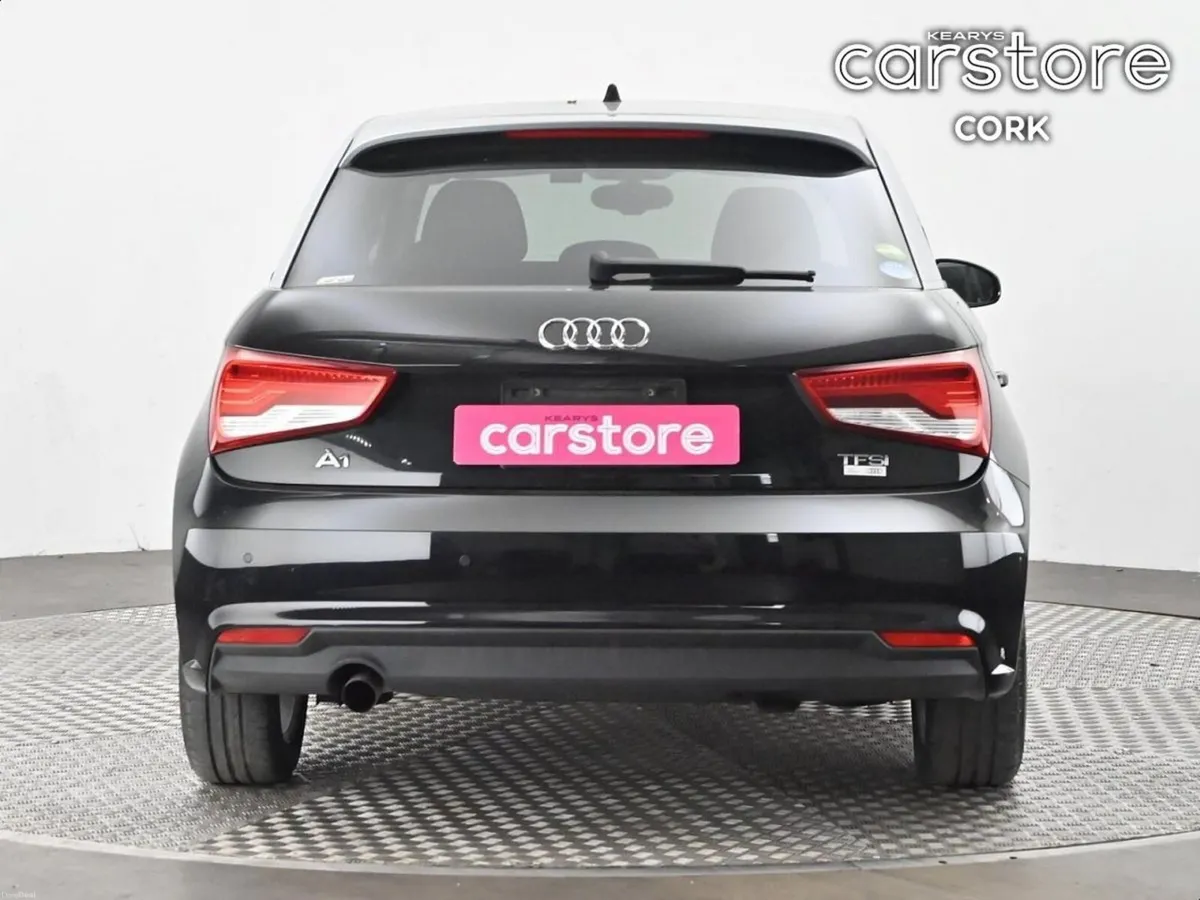 Audi A1 1.0 TFSI Auto - Image 4