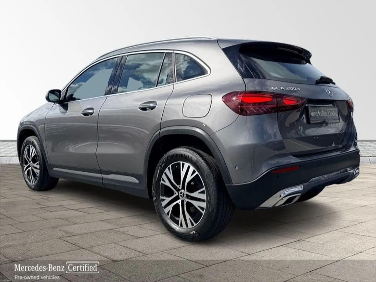 Mercedes-Benz GLA GLA 200 d A/T Progressive **Pano - Image 3
