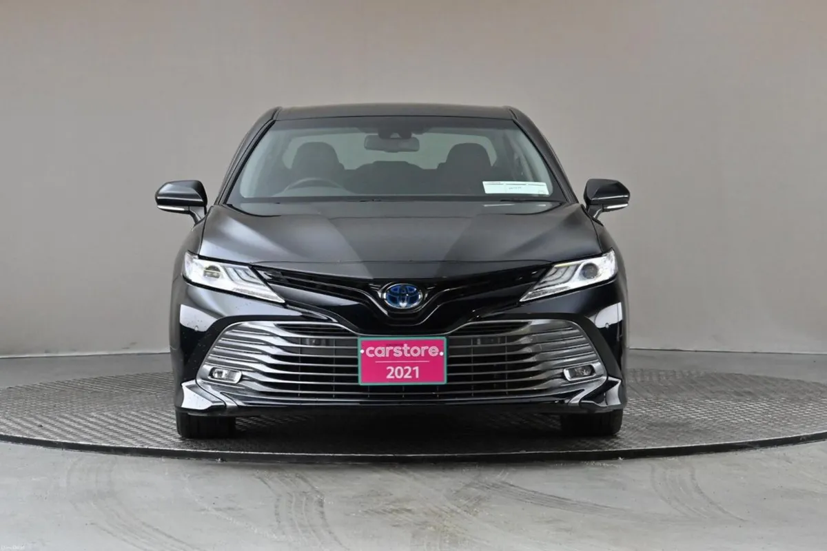 Toyota Camry 2.5 - Image 2
