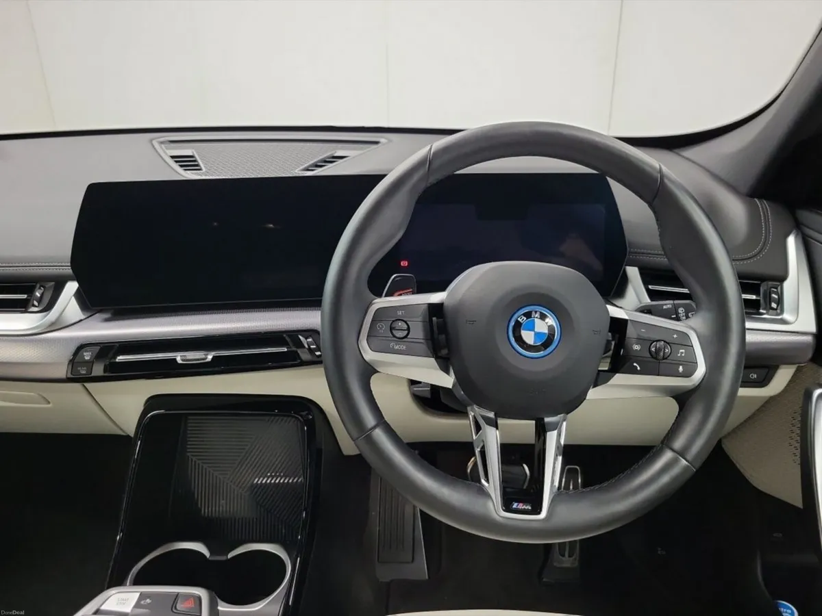 BMW iX1 eDrive20 M Sport - Image 5