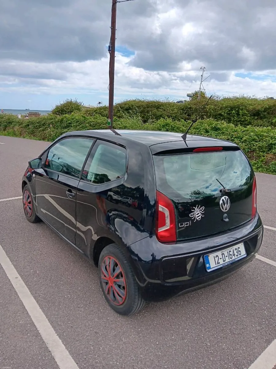 Volkswagen up - Image 3