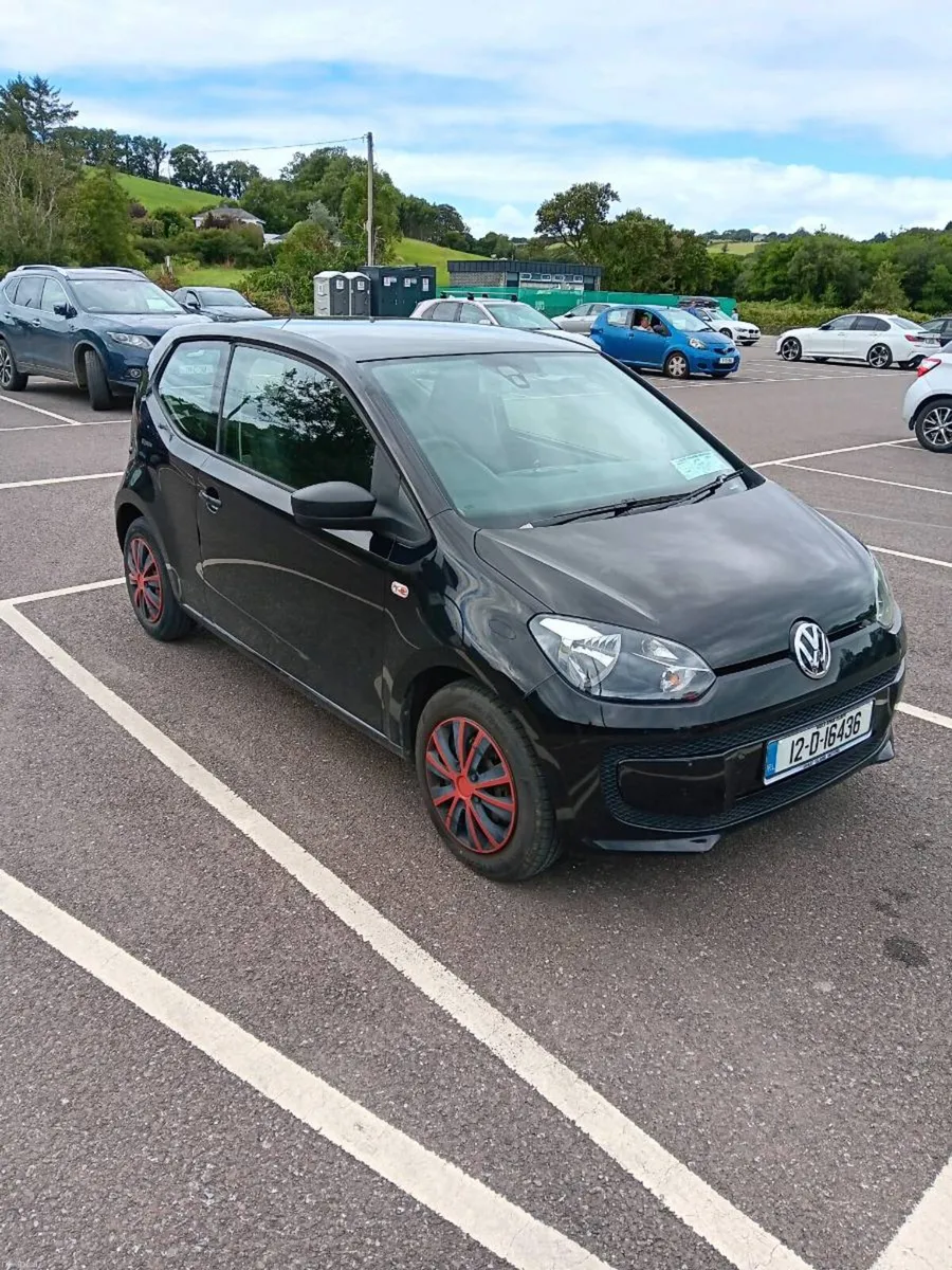Volkswagen up - Image 1