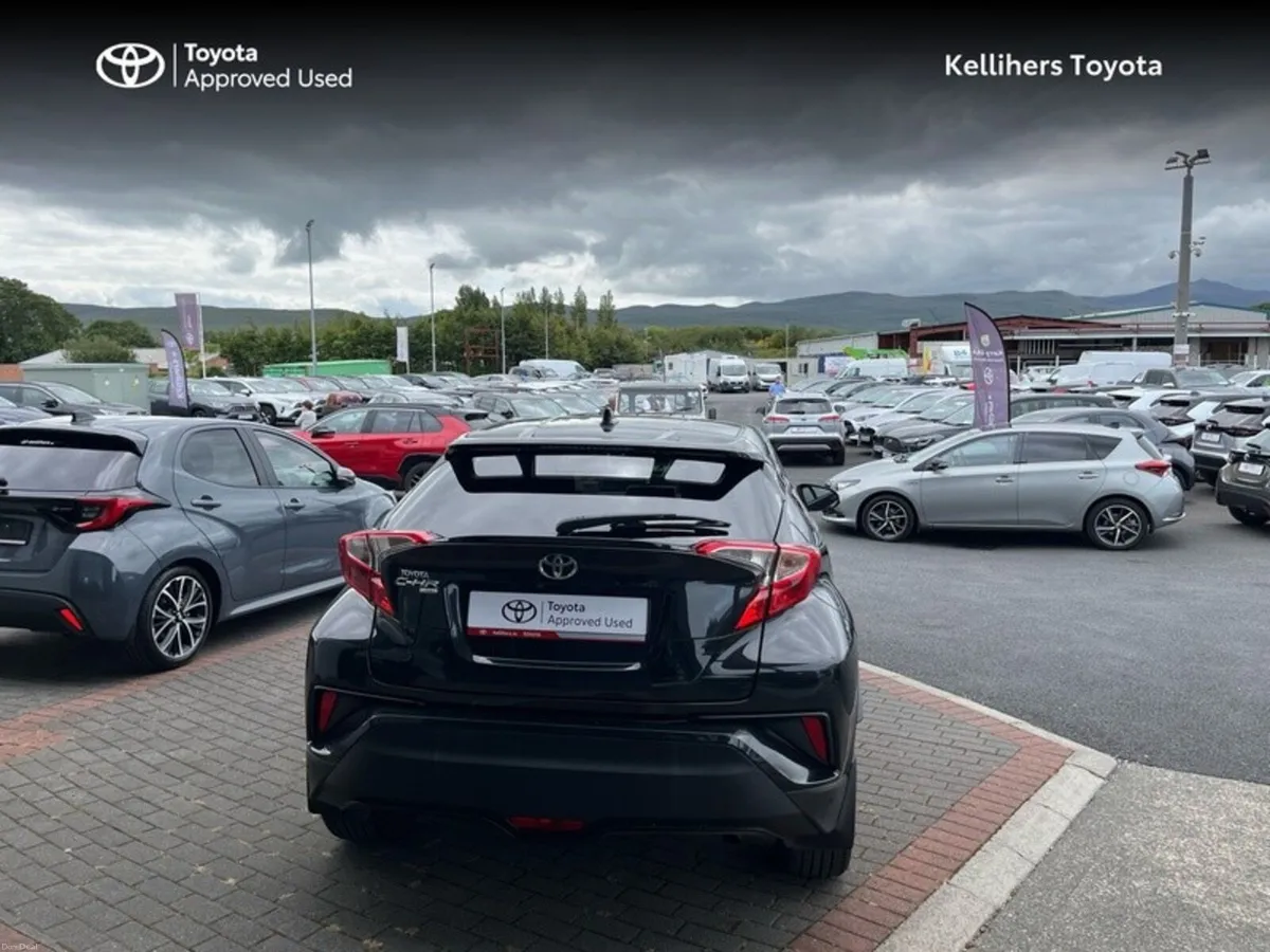 Toyota C-HR CHR 1.2T SOL - Image 4