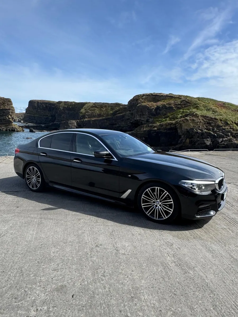 BMW 520D  M SPORT  G30  2017 - Image 1
