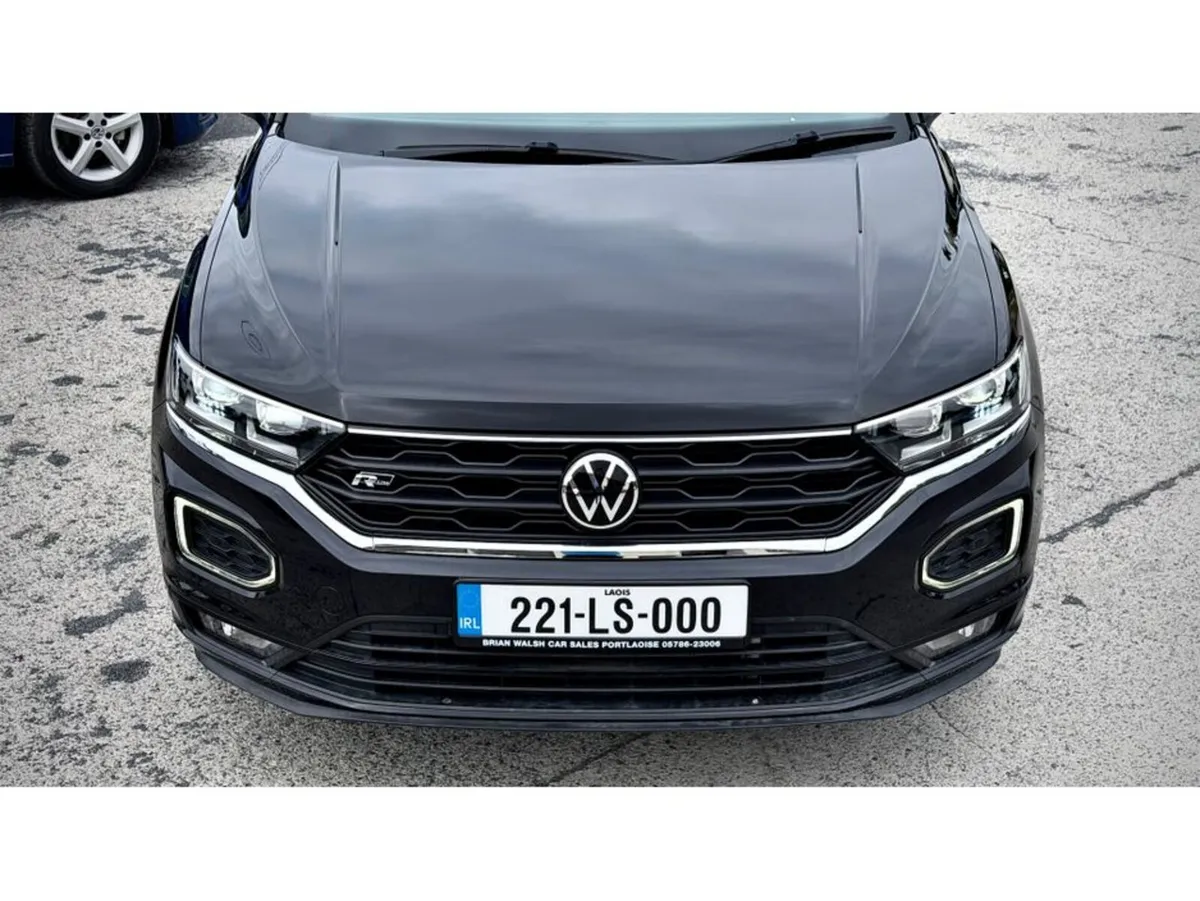 Volkswagen T-Roc R-LINE - Image 3