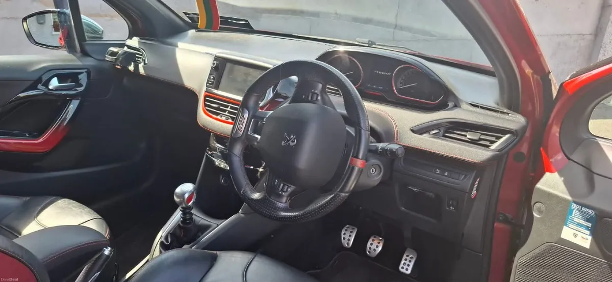 Peugeot 208 GTI - Image 6
