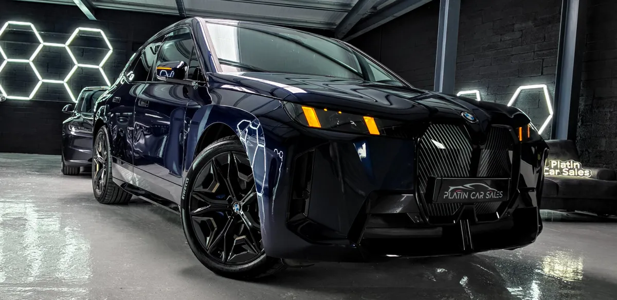 🔥 2025 Bmw iX xDrive 45 M-Sport LCI Model - Image 3