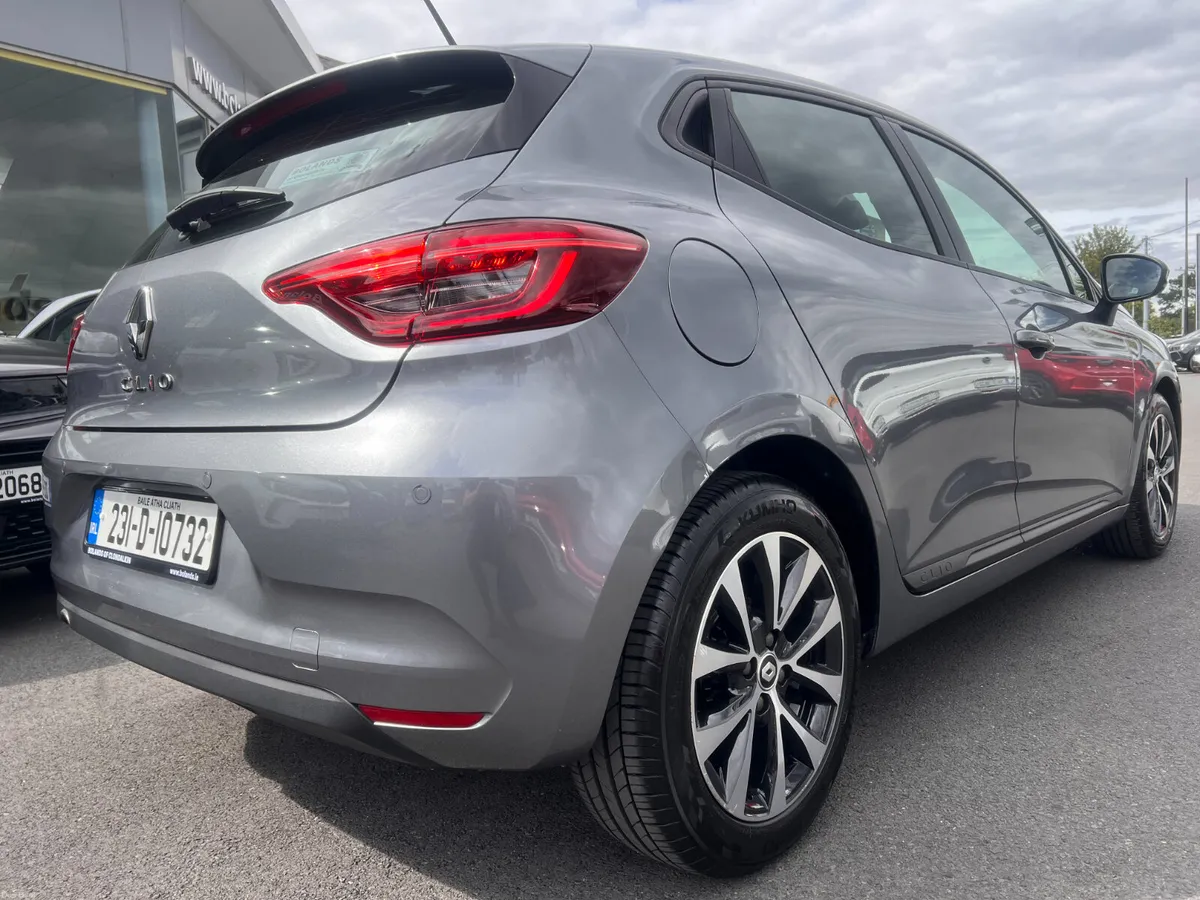 Only 31,000 Kms EQUILIBRE TCE 90 **Finance Arrange - Image 3