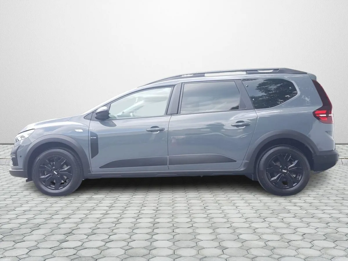 Dacia Jogger TCe 110 Extreme SE - Image 5
