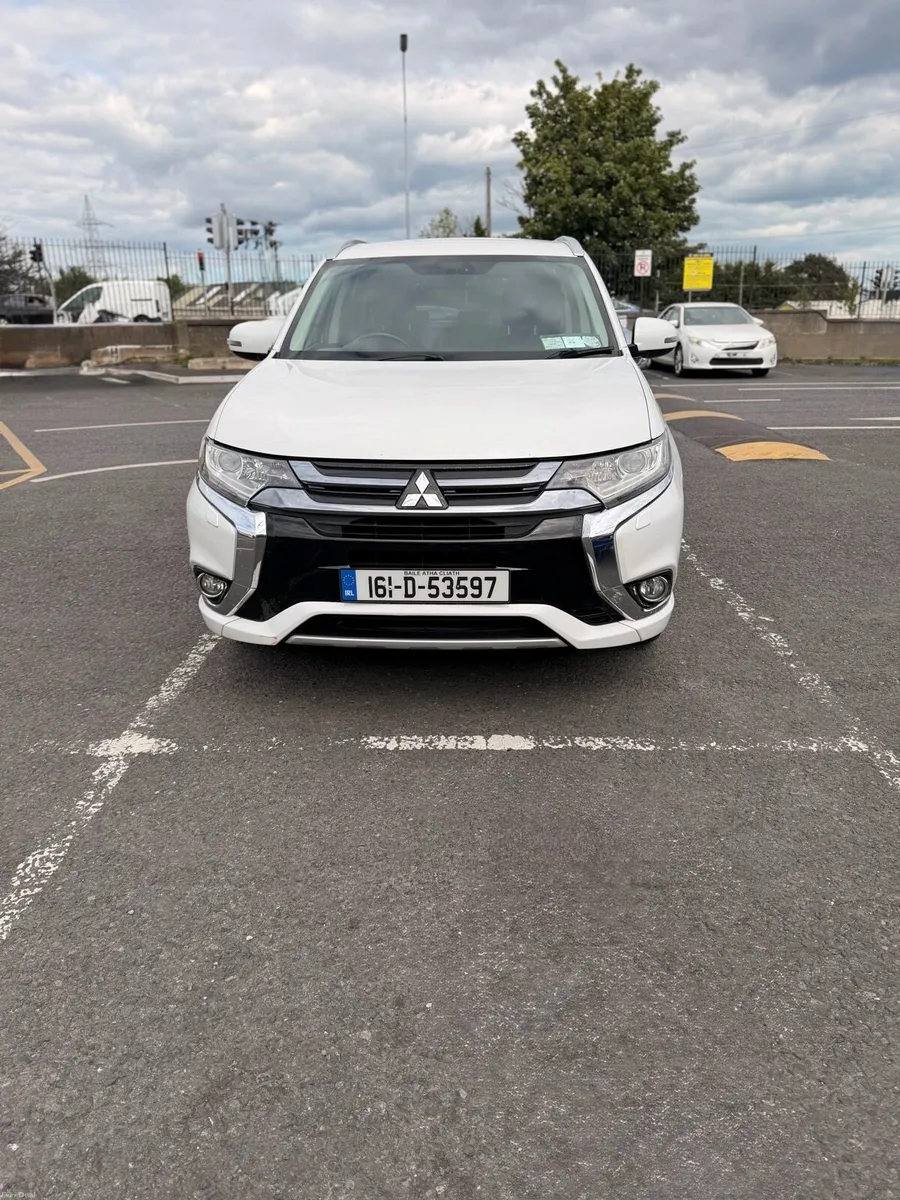 Mitsubishi Outlander 2016 - Image 3