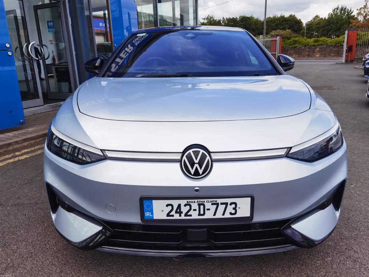 VOLKSWAGEN ID.7 77KWH PRO PLUS **HUGE SPEC** - Image 2